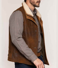 Load image into Gallery viewer, Mens Lambskin Brown Leather Shearling Collar Vest
