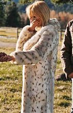 Load image into Gallery viewer, Beth Dutton Yellowstone Faux Fur Leopard Coat
