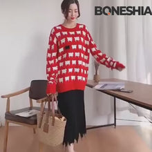 Load and play video in Gallery viewer, Women Warm and Wonderful Black Sheep Sweater
