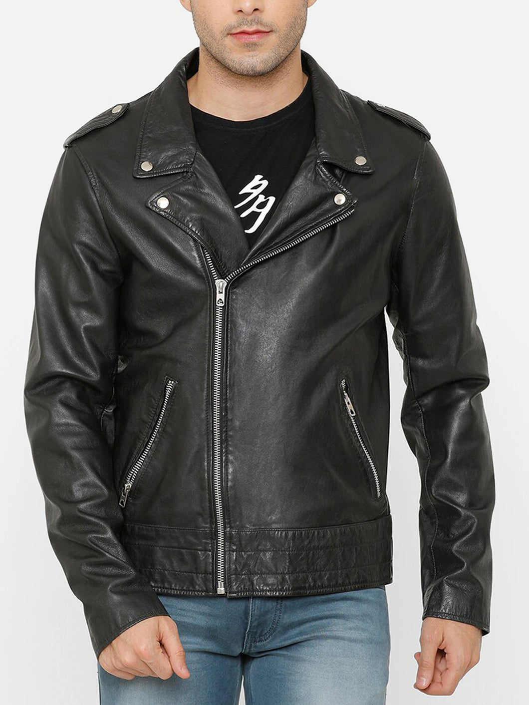 Men Black Solid Asymmetric Closure Leather Jacket