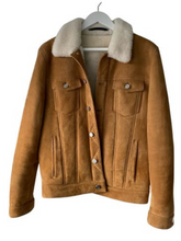 Load image into Gallery viewer, Mens Fur Colour Shearling Jacket – Boneshia
