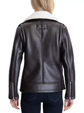 Load image into Gallery viewer, Women Black Real Leather Fur Collar Jacket
