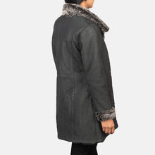Load image into Gallery viewer, Women&#39;s Shearling Black Leather Coat
