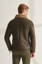 Load image into Gallery viewer, Men&#39;s Casual Moss Green Shearling Leather Jacket
