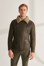 Load image into Gallery viewer, Men&#39;s Casual Moss Green Shearling Leather Jacket
