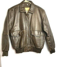 Load image into Gallery viewer, Vtg B52 Leather Bomber Jacket Mens Brown
