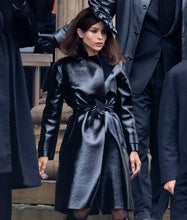 Load image into Gallery viewer, The Batman 2022 Selina Kyle Coat
